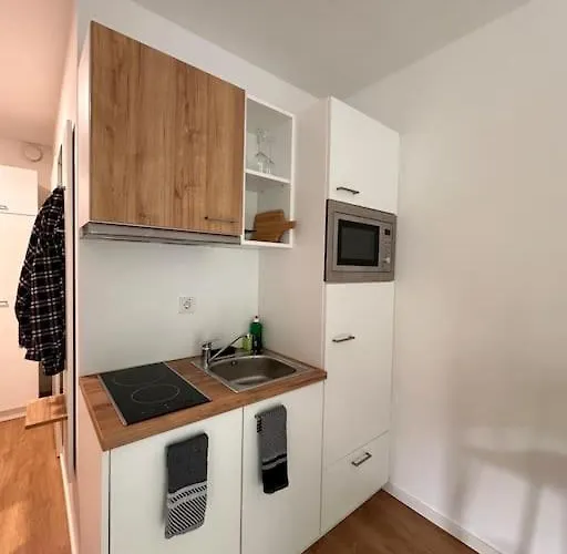 Lejlighed Charming Near Signal Iduna & Center